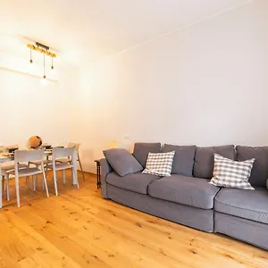 https://milano-citta-studi-functional-flat.it-lombardy.com
