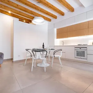 https://casa-zummo.sicilyhotelsitaly.net