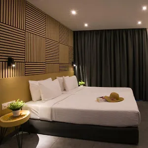 Bed and Breakfast White Luxury
