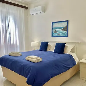 https://ca-del-mare-portovenere-cinque-terre.hotelitalianriviera.com
