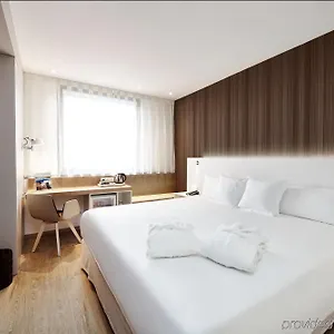 Отель Occidental Прага