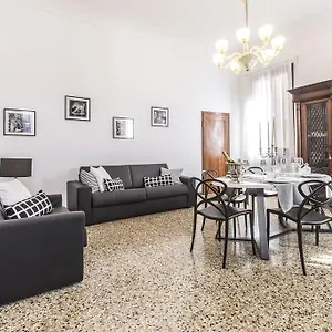 Rialto Design Boutique Appartamento