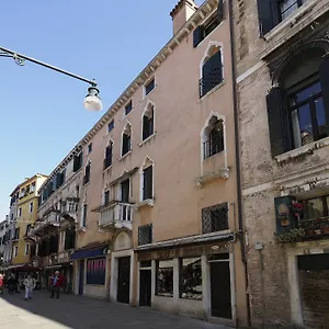  Apartment Majestic Rialto House By Wonderful Italy